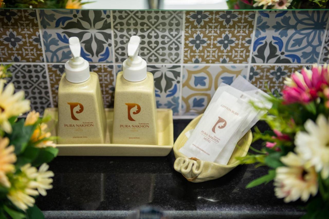 נחון סי טמארט Pura Nakhon Hotel מראה חיצוני תמונה
