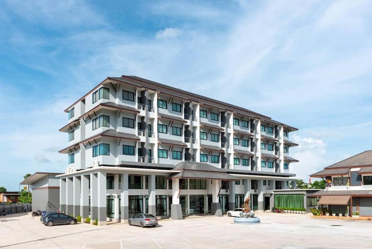 נחון סי טמארט Pura Nakhon Hotel מראה חיצוני תמונה